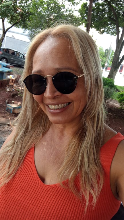 Cristina massoterapeuta e Naturopata Massagem sensual em