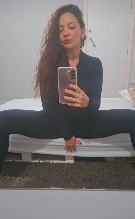Gaby massagem tântrica,sensual e depilação