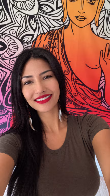 Nayara Almeida| Terapia Tântrica, Nuru Massage & Massagem Ayurvédica