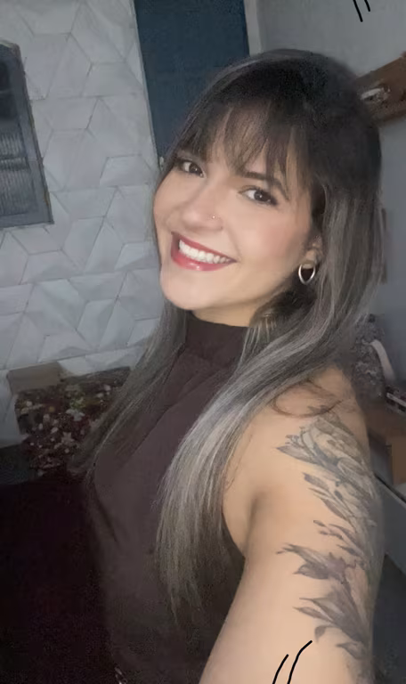 Kelly | Massagem Tantrica Massagem em