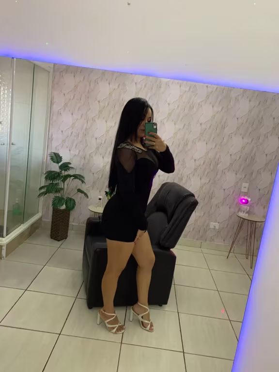 Milena Massagem sensual e nuru Massagem tântrica