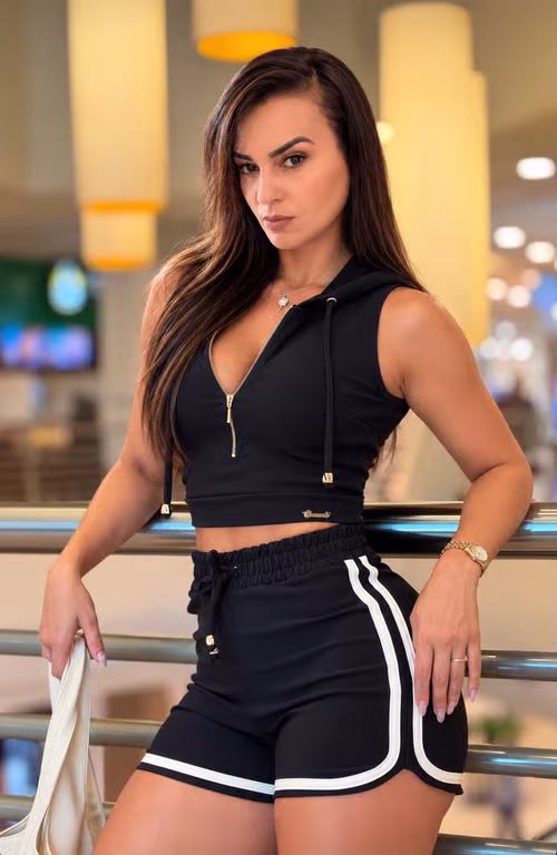 Jade Massoterapeuta Massagem Nuru e Tântrica Massagem sensual