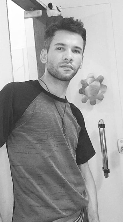 Michel Massoterapeuta. centro 