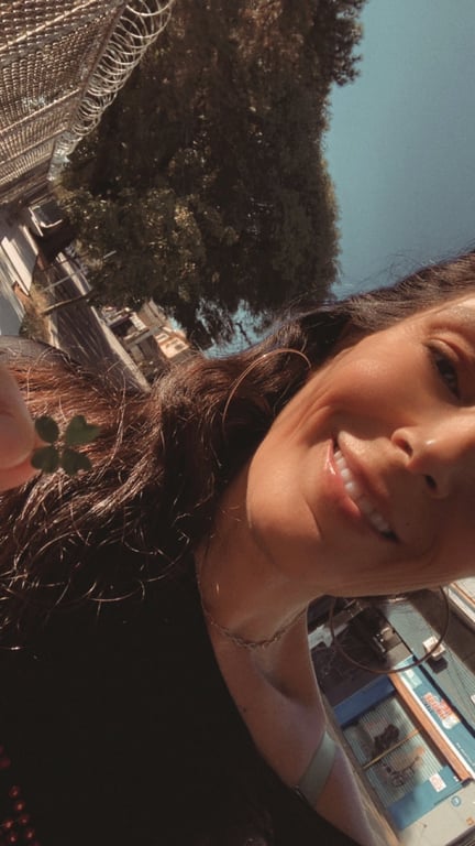 Carol Matta | Você nunca sentiu seu corpo assim Massagem sensual em