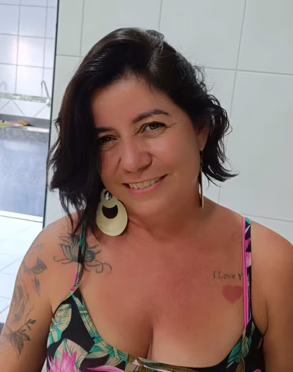 Cristal Massoterapeuta | Relaxante, Tântrica e Nuru Massagem sensual em