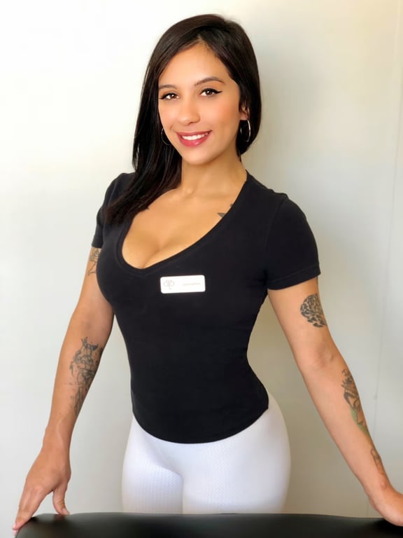 Akali Massoterapeuta Especialista em Relaxamento Corporal Massagem em
