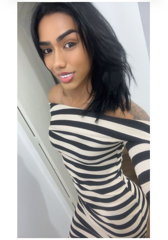 Luiza / Experiência Sensorial em Jundiaí (trans) Massagem sensual em