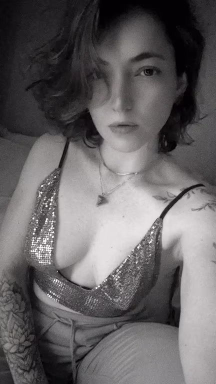 Tatah Moon ESPECIALISTA em te fazer sentir o que nunca sentiu