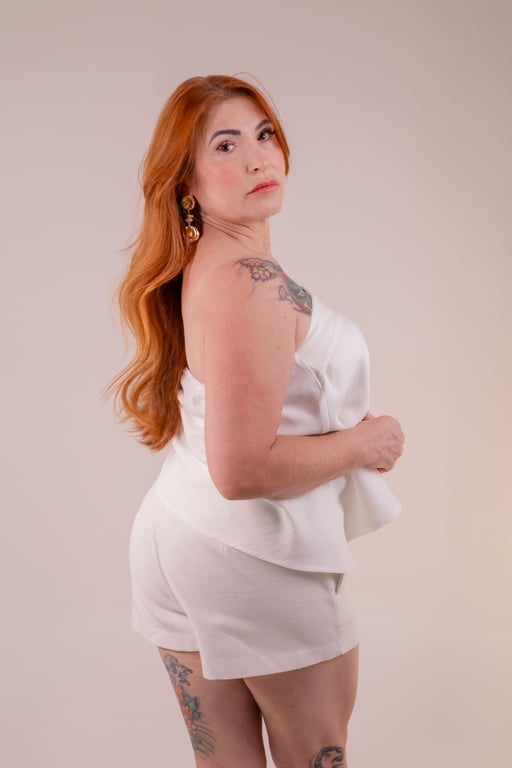 Terapeuta Luiza I Especialista em massagem sensual I Moema SP