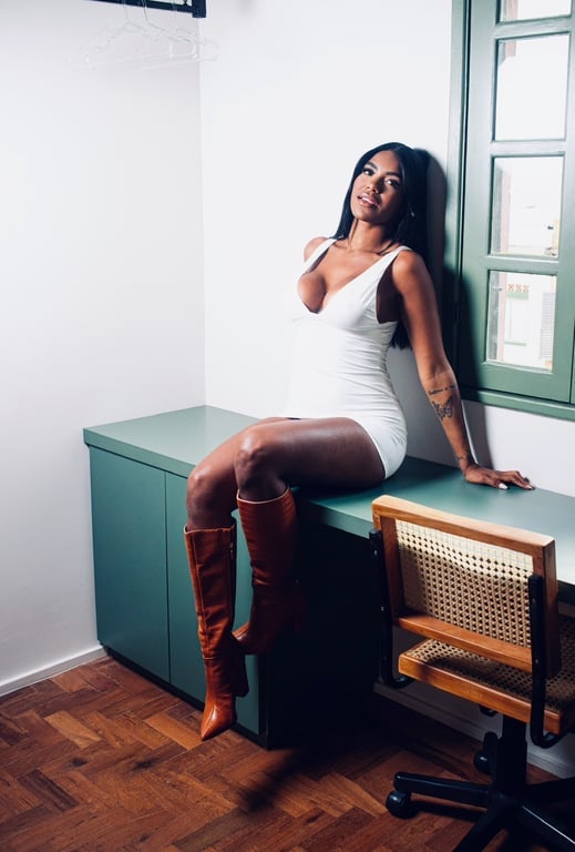 Bruna terapeuta -Especialista em Massagem Tântrica Massagem Bruna terapeuta -Especialista em Massagem Tântrica Massagem