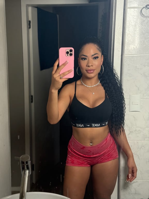 Massagem nuru + terapêutica Massagem nuru em