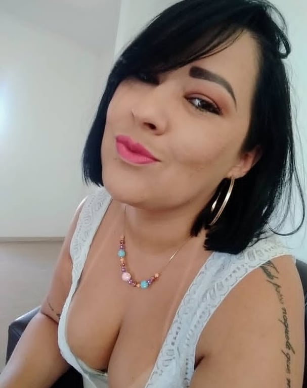 Ale Rodrigues Venha descobrir o poder que há em uma boa massagem! Massagem