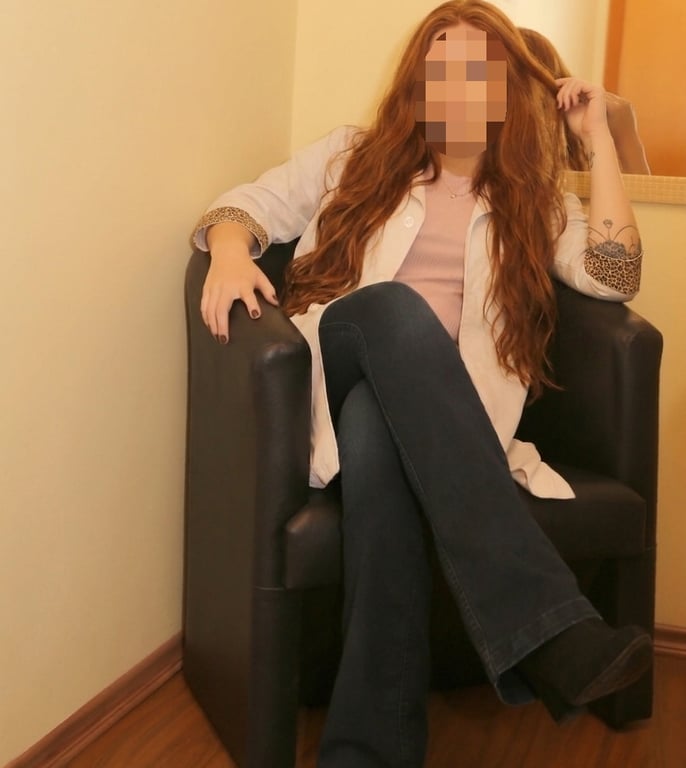 terapeuta Ruiva Gaúcha Massoterapeuta Tântrica, Nuru, Lingam, Vivência mútua Ruiva Gaúcha Massoterapeuta Tântrica, Nuru, Lingam, Vivência mútua