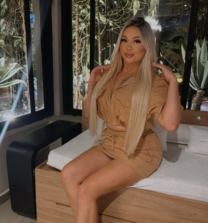 Melissa Castelly