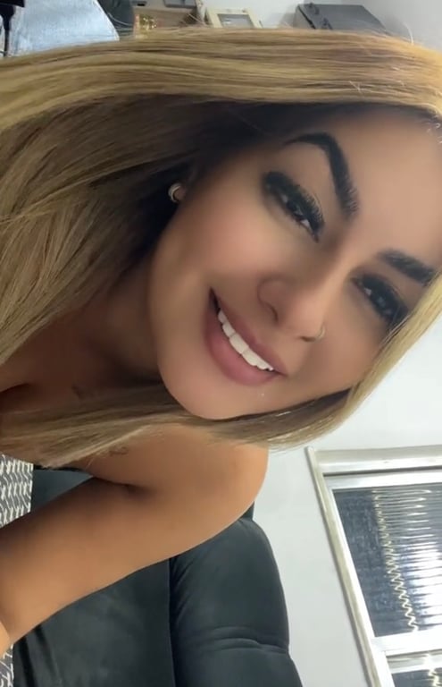 Mirela – Sensação Intensa de Prazer, Cuidado e Entrega Massagem tântrica
