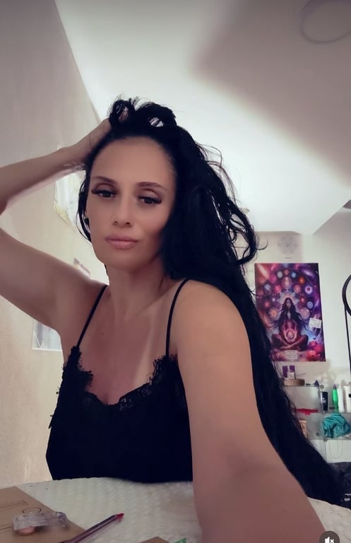 Sônia Braga Uma experiência para homens exigentes . Massagem sensual