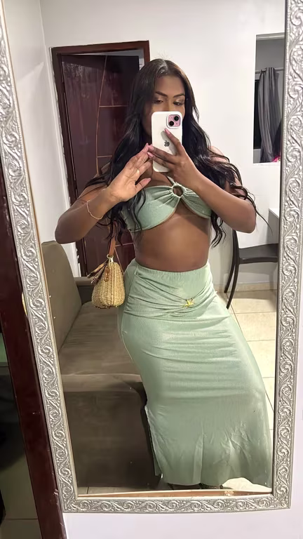 Larissa Melo | Massoterapeuta Profissional