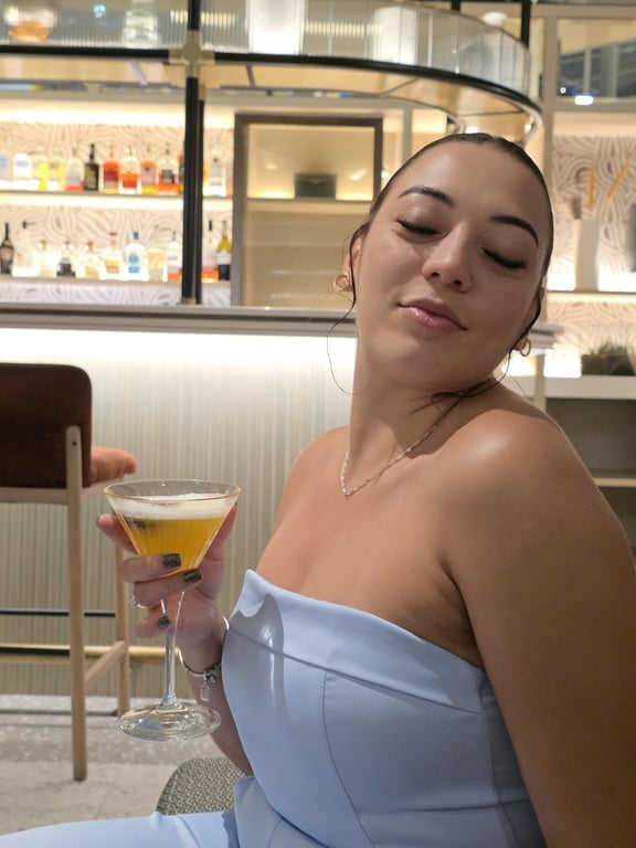 Arrepio a cada toque. Conheça o poder da massagem tântrica. Massagem