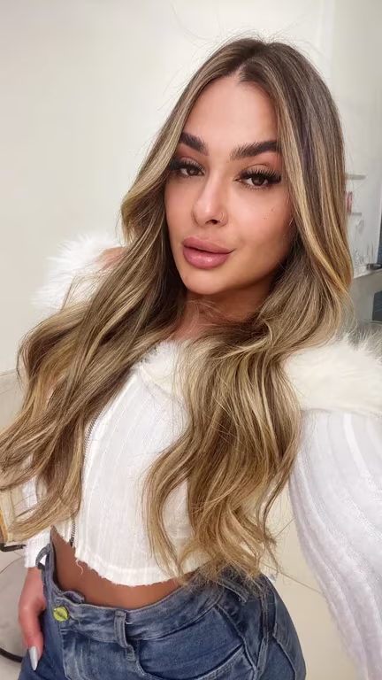 Terapeuta Ayra Monteiro Agenda aberta São José/ Florianópolis Massagem
