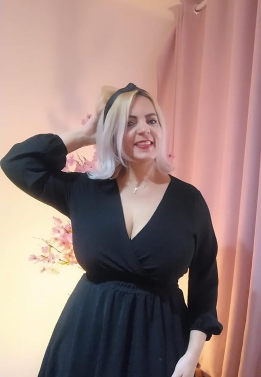 Gueixa, massagem, depilação masculina, dominação, prostática 