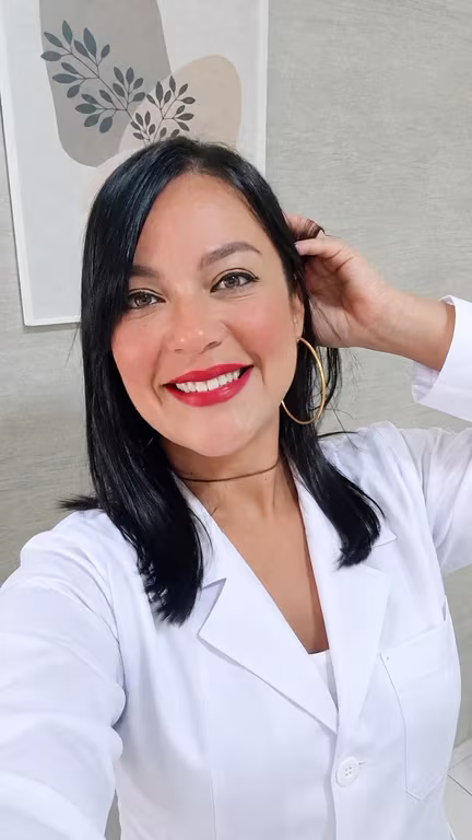 Terapeuta disponível | Massagem Tântrica, Nuru e Relaxante