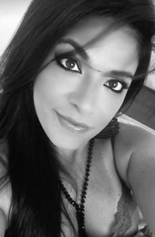 Massoterapia - Massagem Vivência & Nuru.