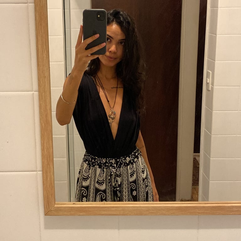 Stefane Bandeira Massoterapia e massagista tantra Massagem tântrica