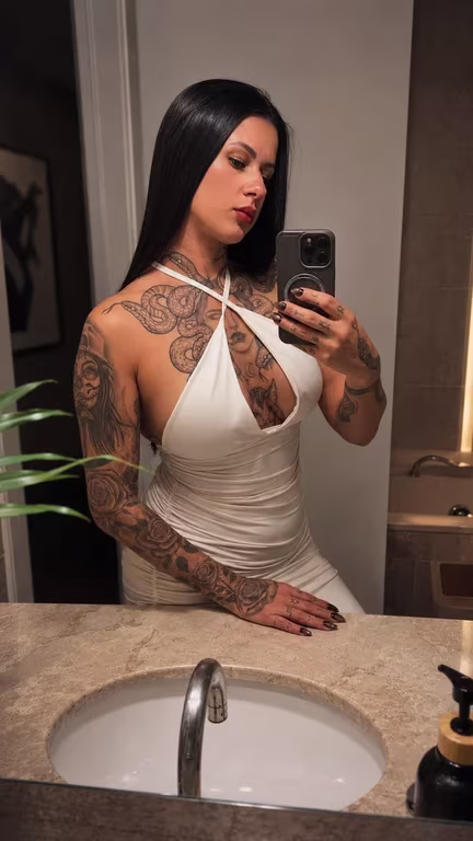 Yasmin Noir ( Sua Sessão Personalizada ) Massagem sensual em