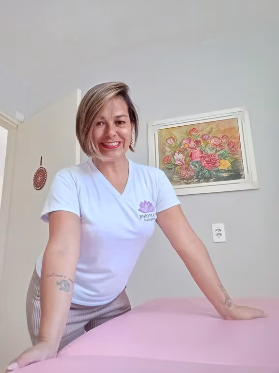 Erika depilação e Massagem e Curso Profissional Massagem nuru em
