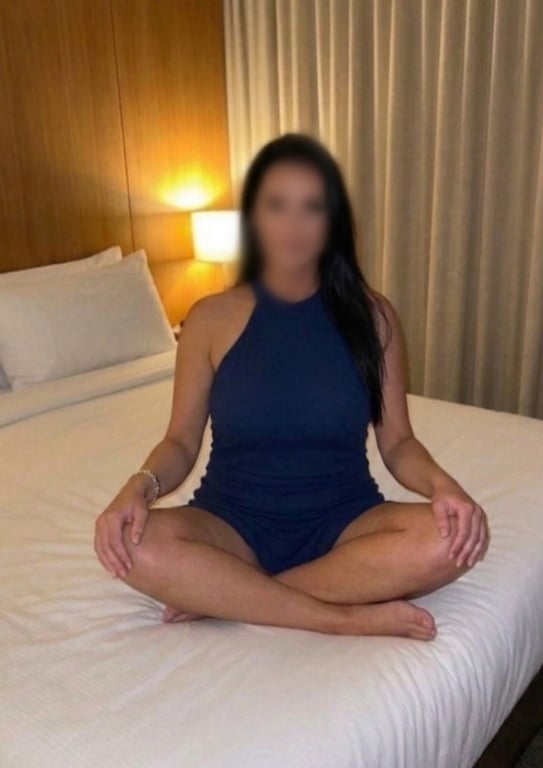 terapeuta Sabrina Fernanda massagista especialista em Nuru e relaxante Sabrina Fernanda massagista especialista em Nuru e relaxante