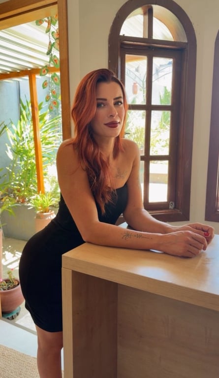 Nanda, especialista em tantra. Venha sentir o poder do meu toque