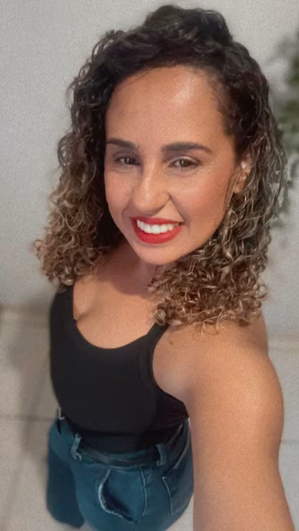 Anna Domi | Massagens especiais e relaxantes Massagem