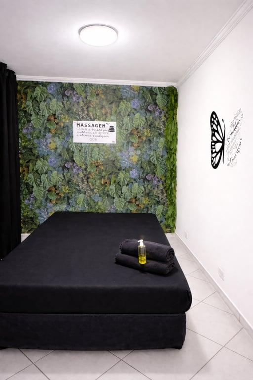 Giovanna trans Massagista. Massagem nuru em Giovanna trans Massagista. Massagem nuru em