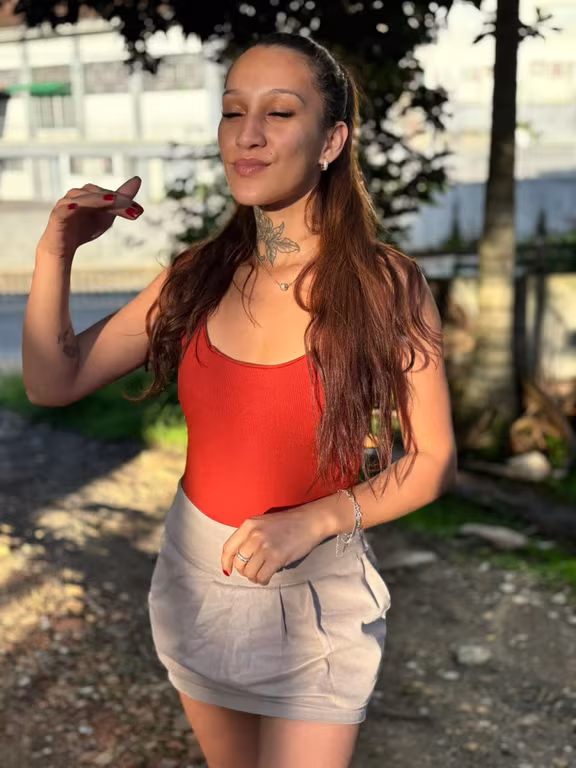 Ketlyn Massoterapeuta Permita se viver Massagista em Ketlyn Massoterapeuta Permita se viver Massagista em