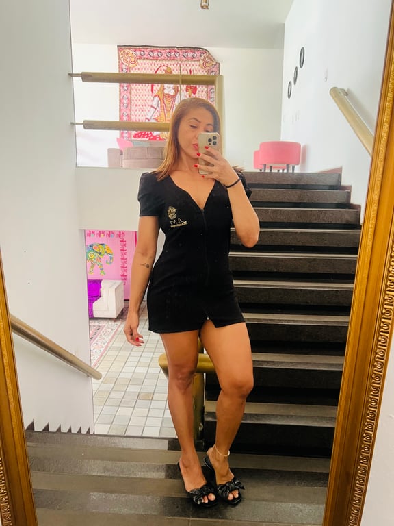 Vívian - Massoterapeuta tântrica/ Nuru erótica Massagem sensual