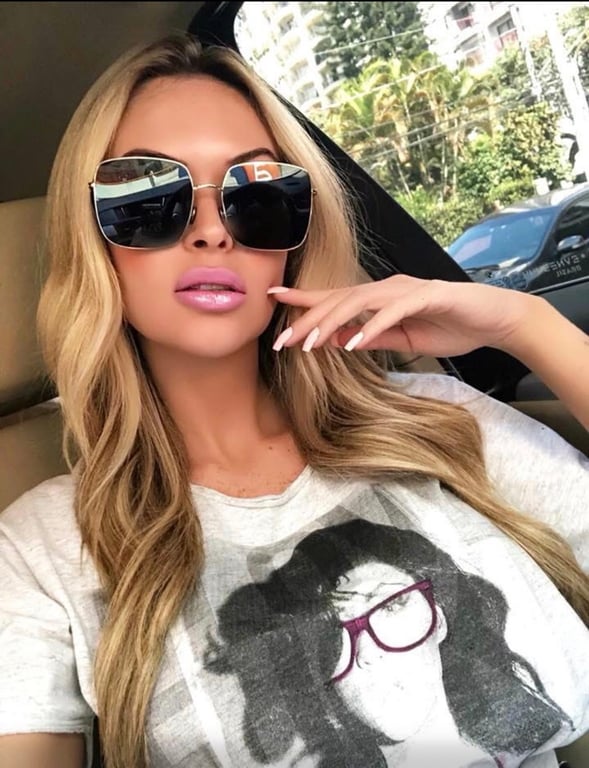 Monica - experiência incrível ao conhecer seu corpo