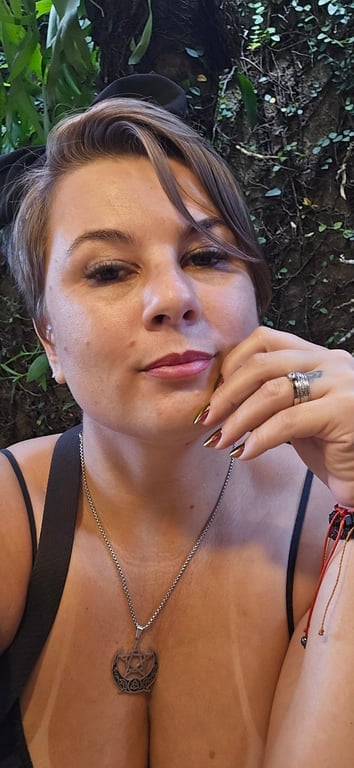 Massagens Sensuais: Explore o Prazer de cada Toque Massagem tântrica em