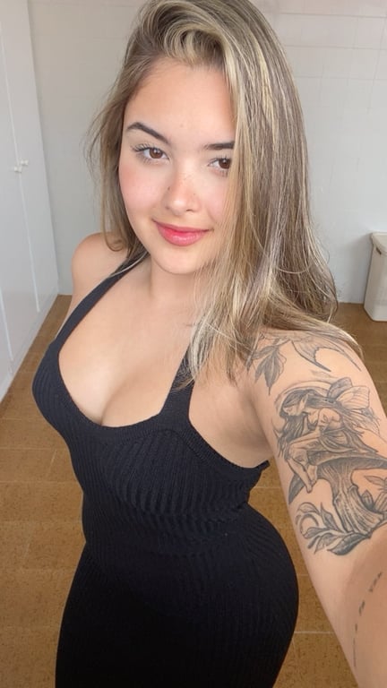 terapeuta Lau - Relaxamento se transforma em sensação e a sensação em conexão. Lau - Relaxamento se transforma em sensação e a sensação em conexão.