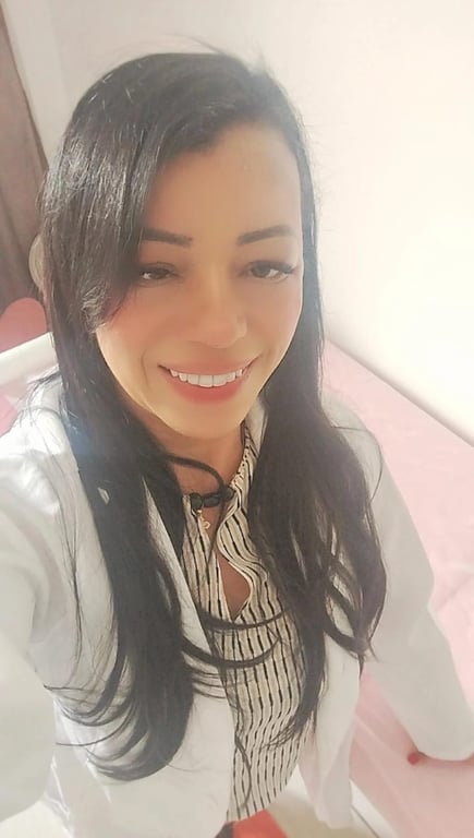 Terapeuta Suzan Massagem tântrica em