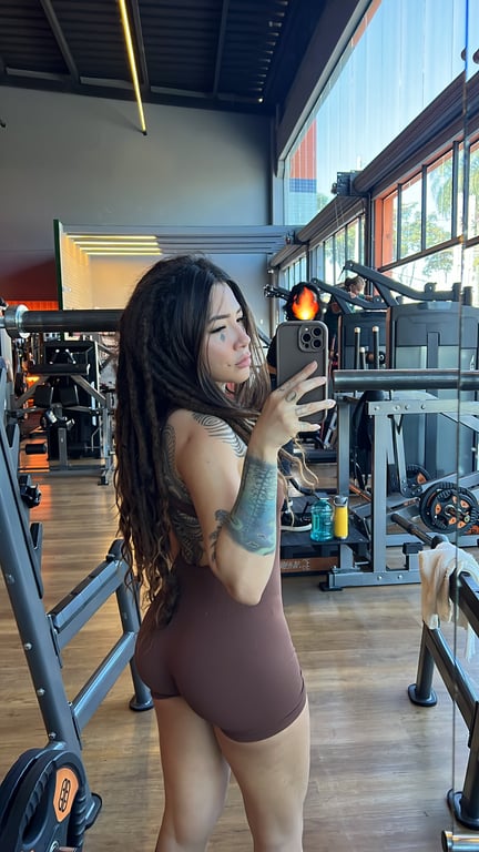 Monique Terapeuta Relaxe comigo Massagem sensual em