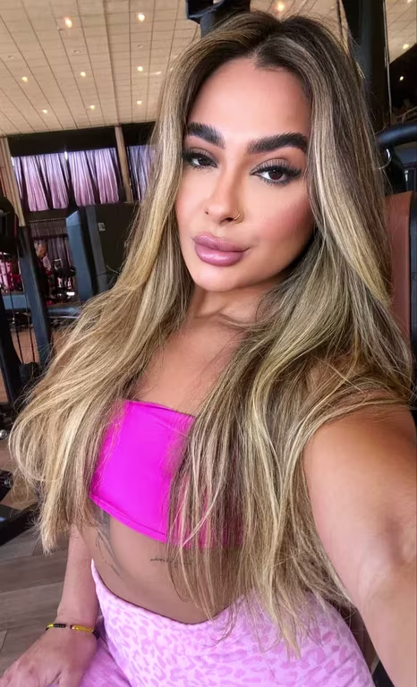 Terapeuta Ayra Monteiro Agenda aberta São José/ Florianópolis Massagem