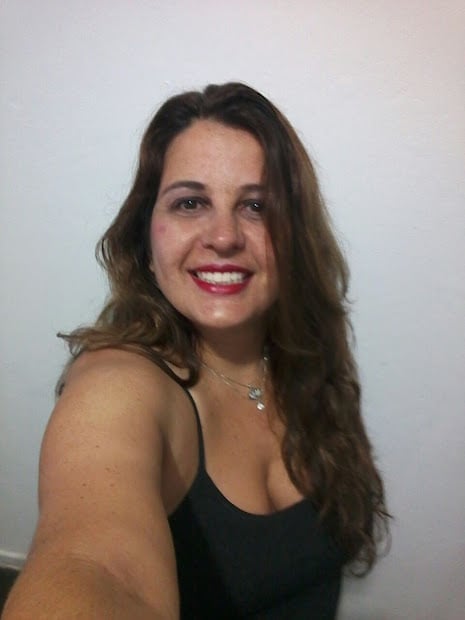 ZAYA - MASSOTERAPEUTA