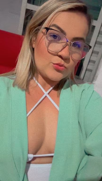 Sensualebyaline massoterapeuta