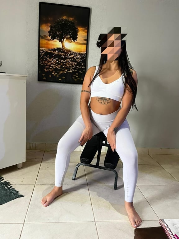 Suellen massagista sensual NUru! Massagem