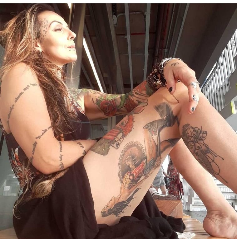 Savani Shakti: Tenha uma Experiência Transformadora Massagem sensual em Savani Shakti: Tenha uma Experiência Transformadora Massagem sensual em