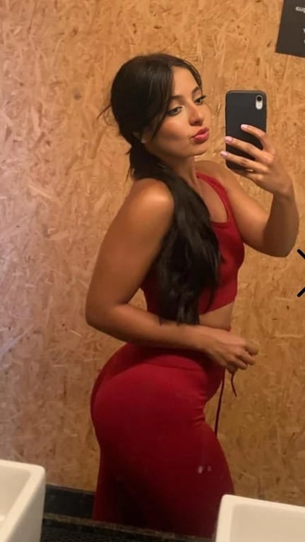 Laura Sinta o prazer intenso e sem censura Massagem tântrica