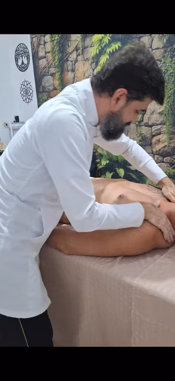 Ubirajara Leal Massoterapeuta Clinico Massagem sensual em