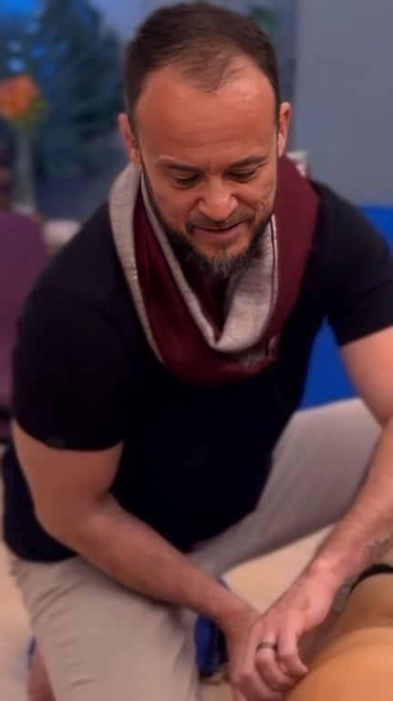 Jivan Pramod Terapeuta Tântrico Massagem