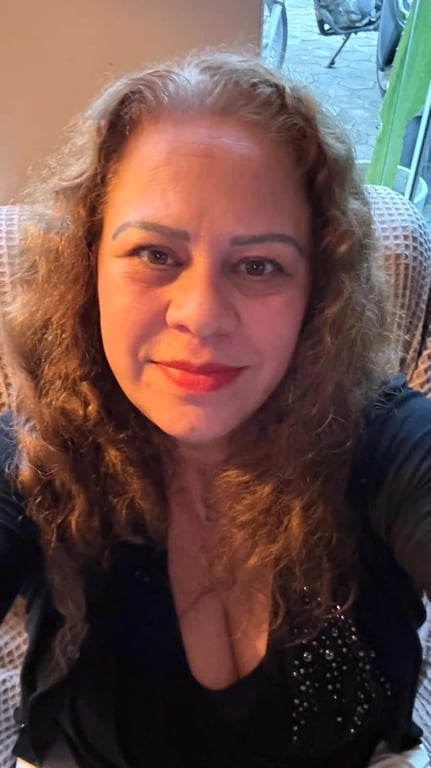 Mary - Massagem relaxante e miofacial