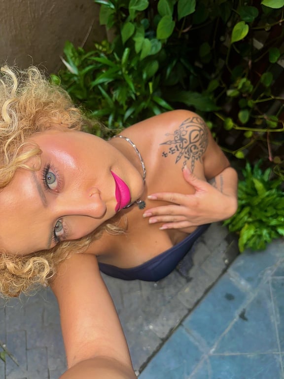 Pérola massagens Nuru, vivências e relaxantes 